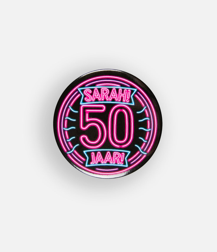 Button neon 50 jaar sarah